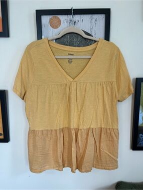 Sonoma Mustard Two-Tone V-Neck Short Sleeve Top